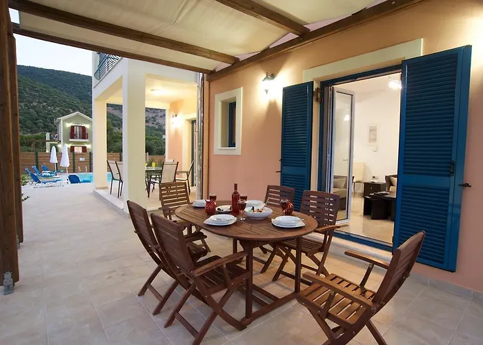 Vila Regina Ioanna *