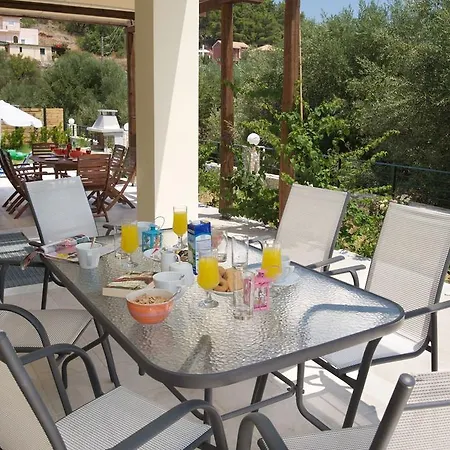 Villa Regina Ioanna Villas