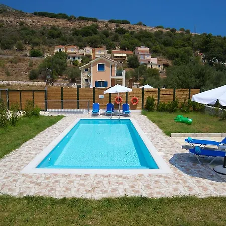 Regina Ioanna Villas Agia Efimia