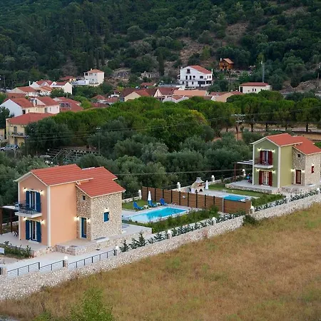 Villa Regina Ioanna Villas *