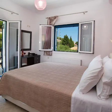 Regina Ioanna Villas Villa