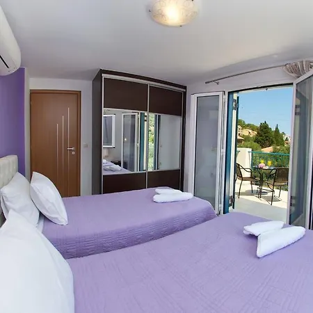 Regina Ioanna Villas