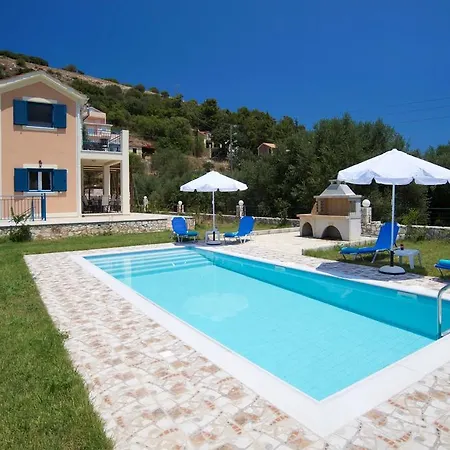 Villa Regina Ioanna Villas *