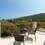 Vila Regina Ioanna Agia Efimia